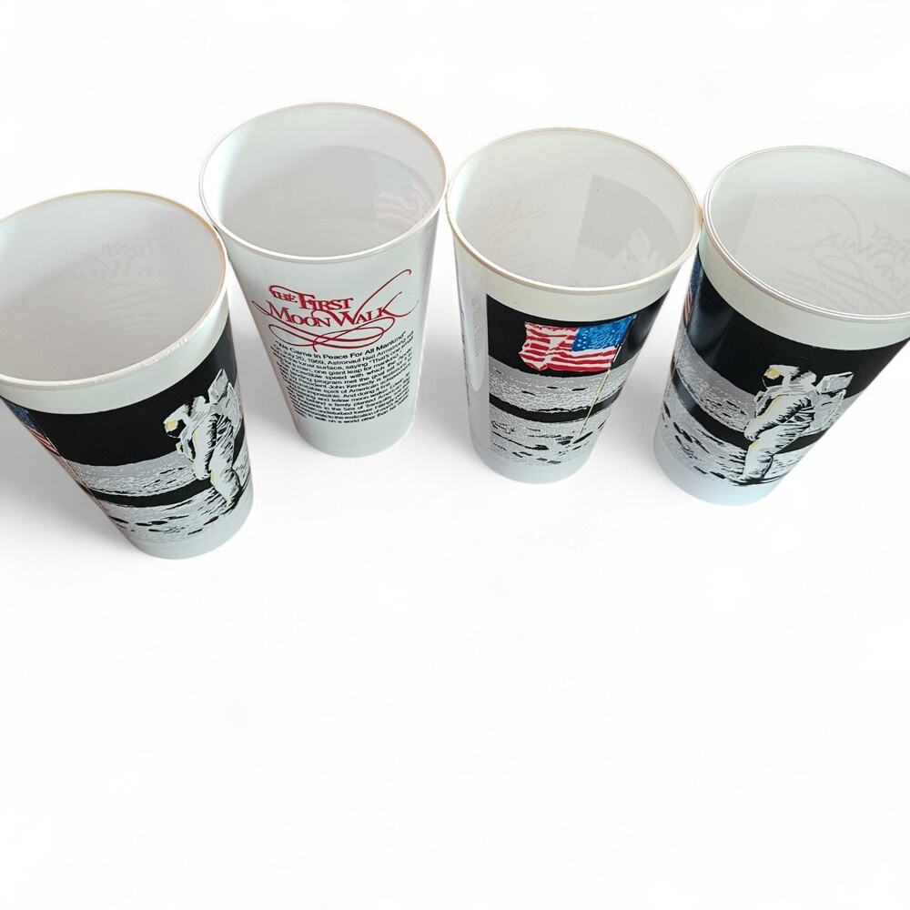 4 The First Moon Walk Plastic Cups Apollo Lunar Landing Space 5.5" 16 oz VTG